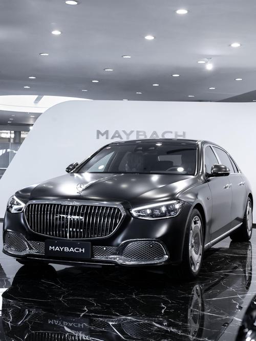 重庆341岚图汽车的售后服务让用户无忧出行，迈巴赫未来的豪华车趋势